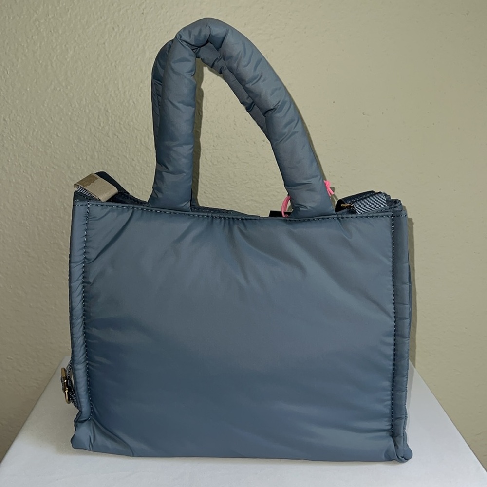 Like Dreams Nylon Puffer Tote Bag. - Picture 4 of 11